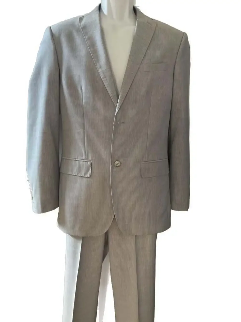 Perry Ellis Classic Fit size 38R